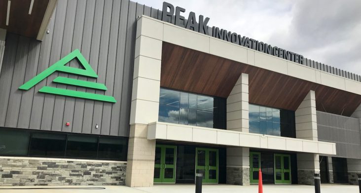 Peak Center receives 0,000 grant from OGE foundation - Talk Business &  Politics